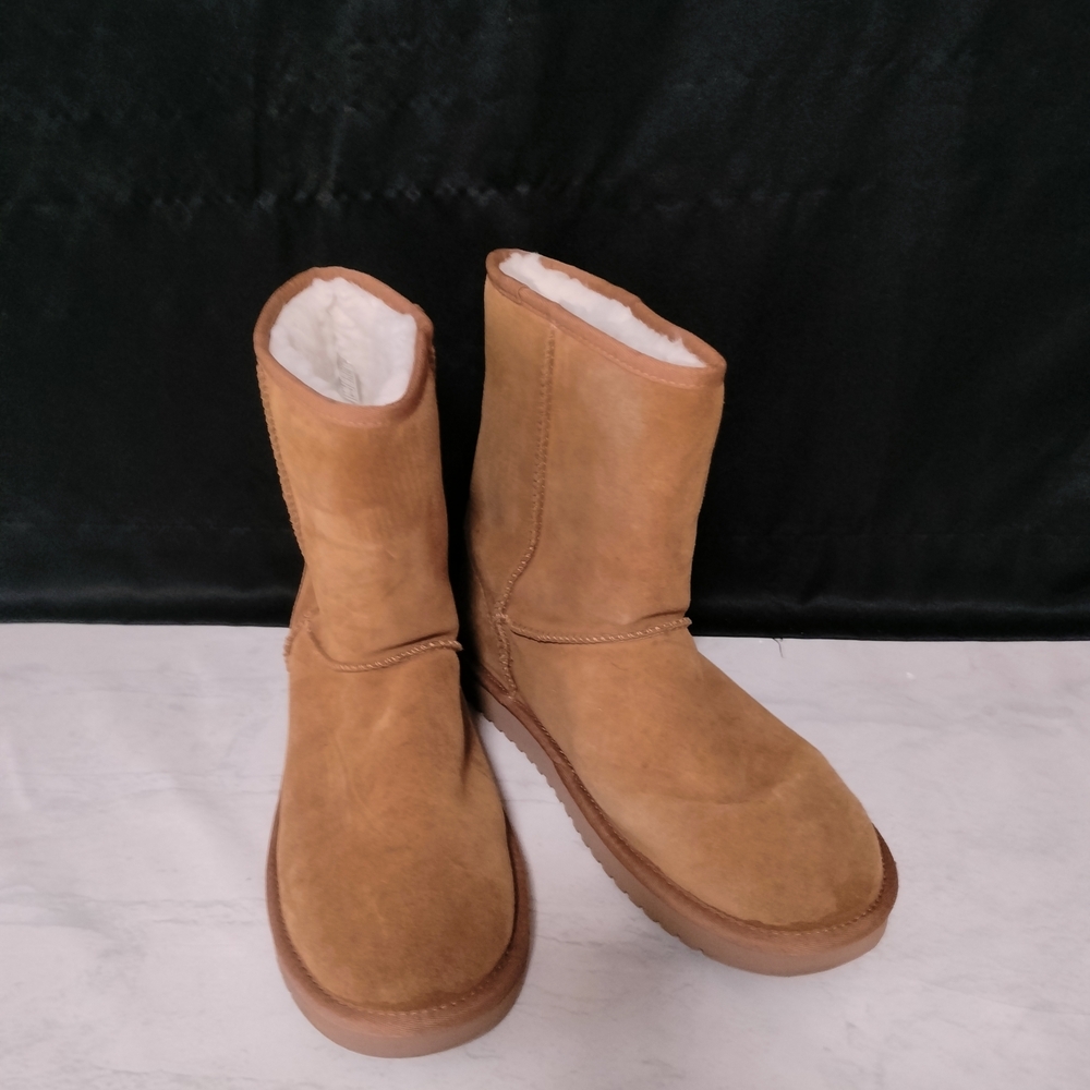Koolaburra By Ugg Chestnut Brown Boots Women's Sz 10 Pull On Comfy Warm